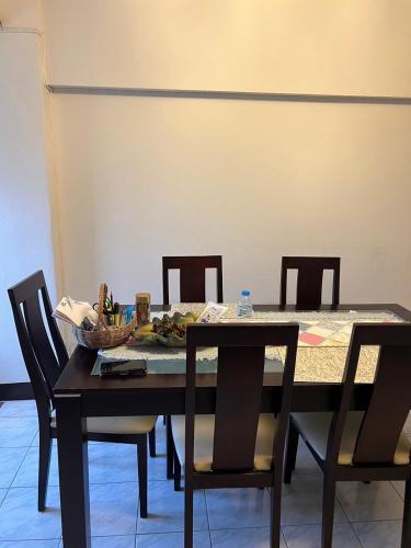 mahasap ramindhra next to mrt station