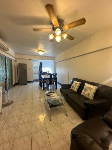 mahasap ramindhra next to mrt station