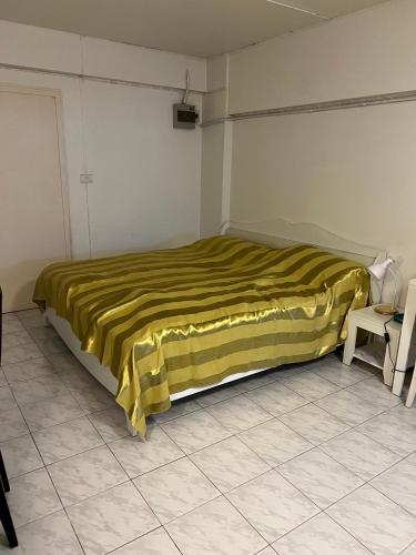 mahasap ramindhra next to mrt station