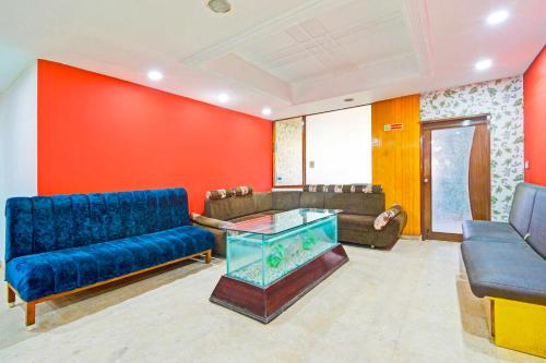 collection o ameerpet balkampet road