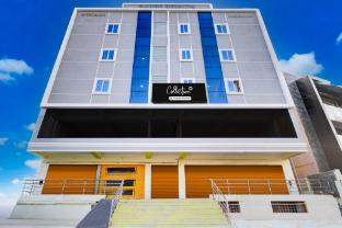 collection o lb nagar metro station