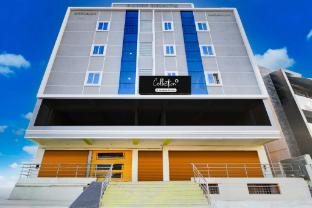 collection o lb nagar metro station