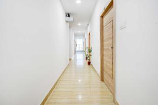 collection o lb nagar metro station