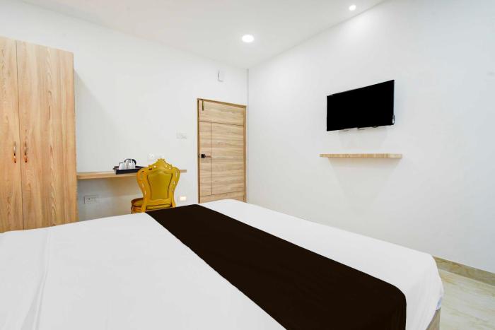 collection o lb nagar metro station