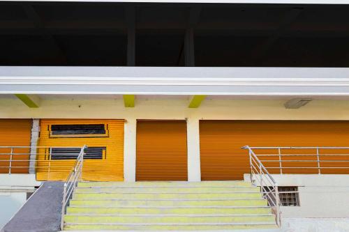 collection o lb nagar metro station