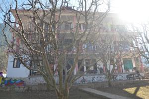 majestic house and bonkers on the go cafe