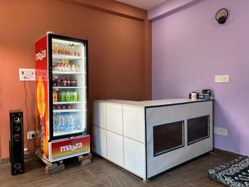 majestic house and bonkers on the go cafe