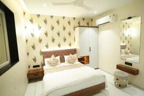 shree agrawal palace