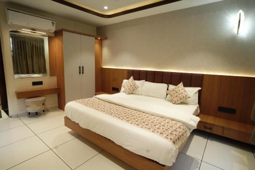 shree agrawal palace