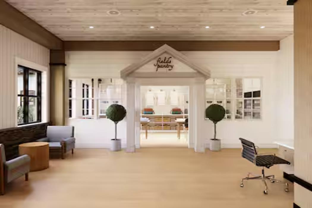 skaneateles fields resort and spa curio collection by hilton