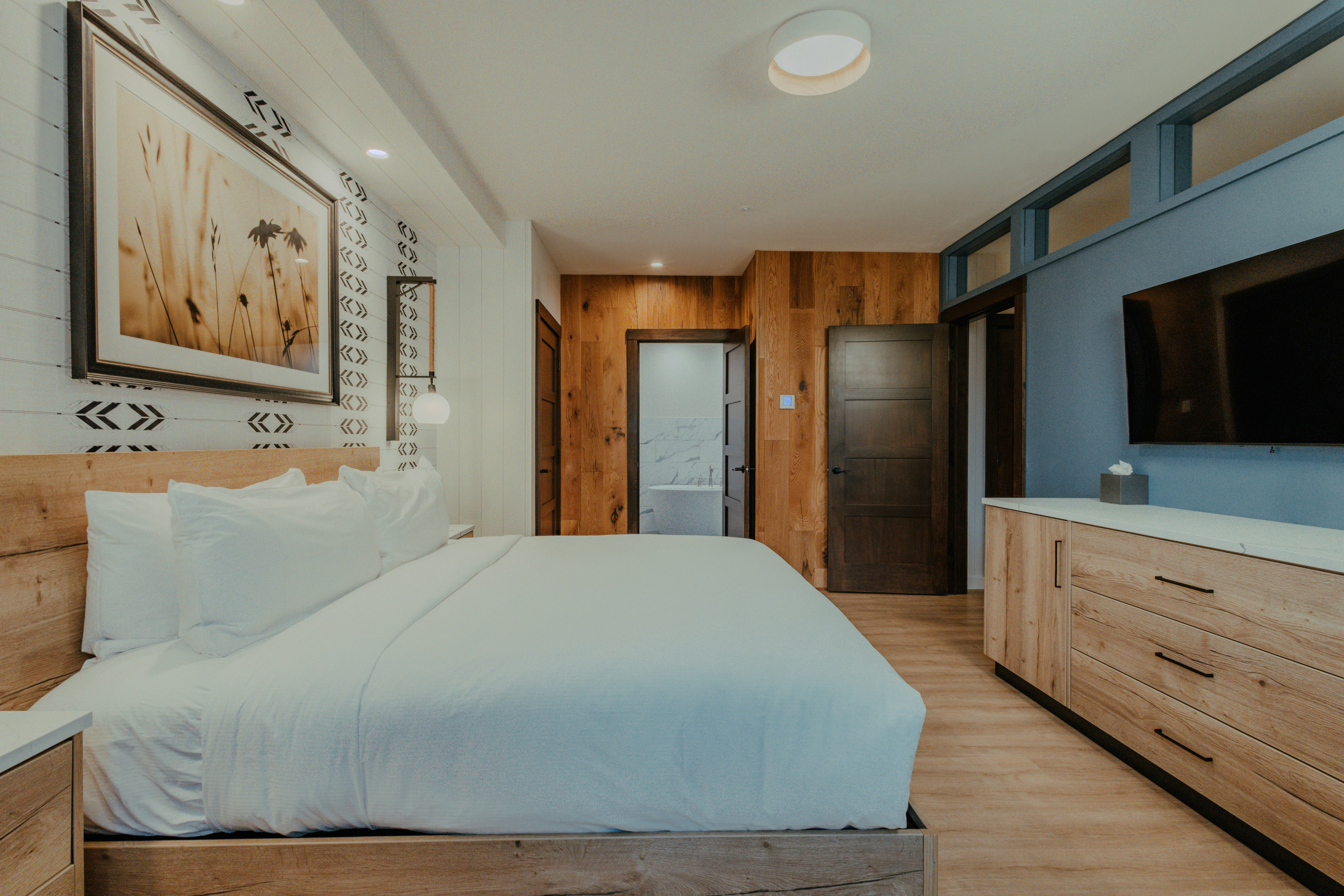 skaneateles fields resort and spa curio collection by hilton
