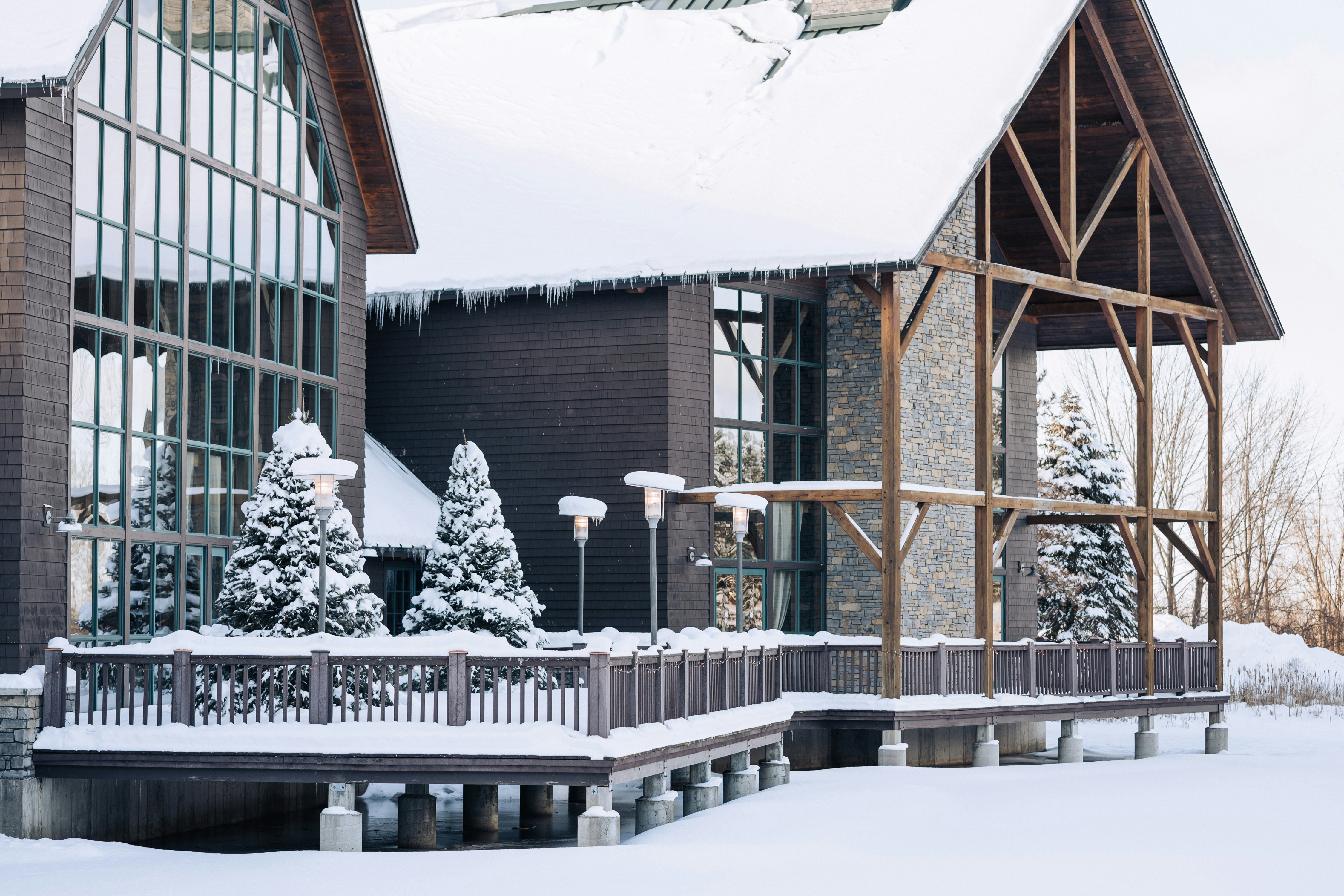 skaneateles fields resort and spa curio collection by hilton