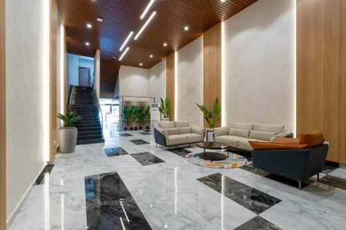 the orange hotel narsingi hyderabad