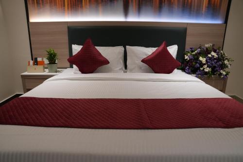 the orange hotel gachibowli