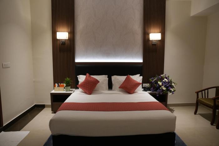 the orange hotel narsingi hyderabad