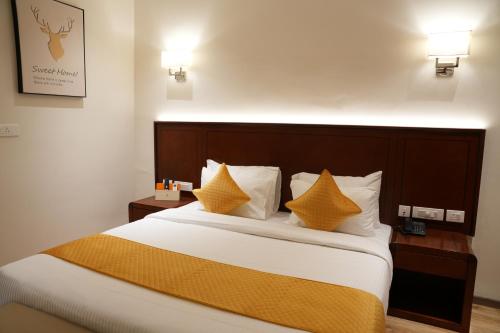 the orange hotel narsingi hyderabad