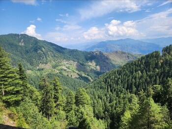 neerangana retreat