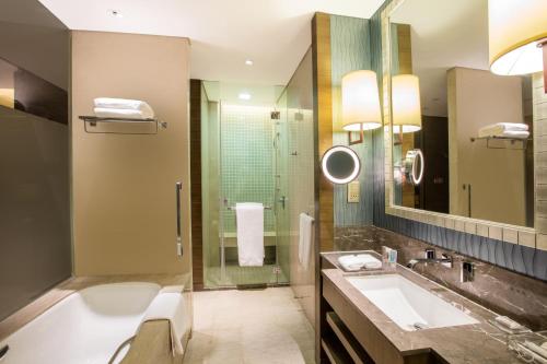 crowne plaza nanjing jiangning by ihg
