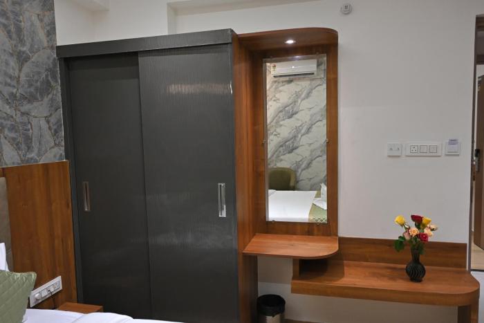 visthara a unit of suraksha stay