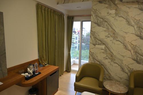 visthara a unit of suraksha stay