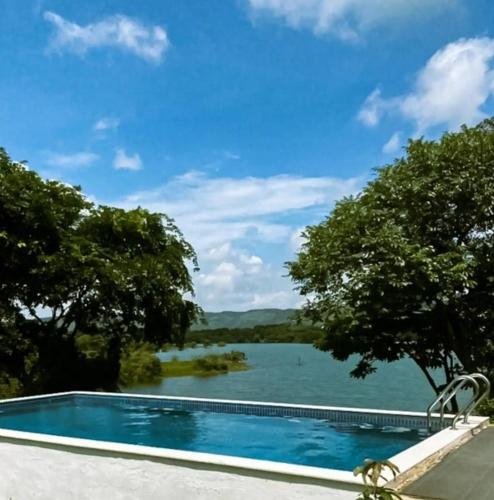 Natural Lake Pawna,,3 star