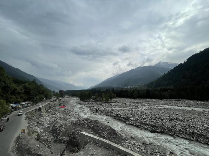 singh saab rooms and cafe