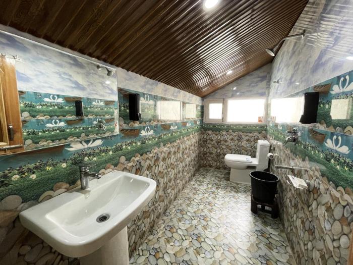 singh saab rooms and cafe