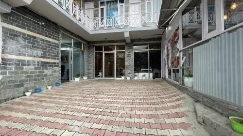 singh saab rooms and cafe