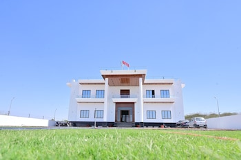 hotel shri tulsi residency