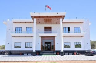 hotel shri tulsi residency