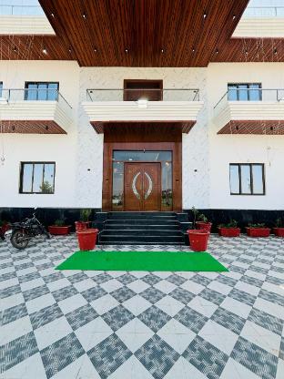 hotel shri tulsi residency