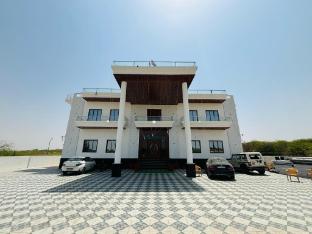 hotel shri tulsi residency