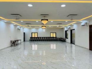 hotel shri tulsi residency