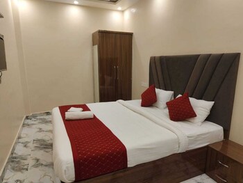 shree hari niwas paying guest house