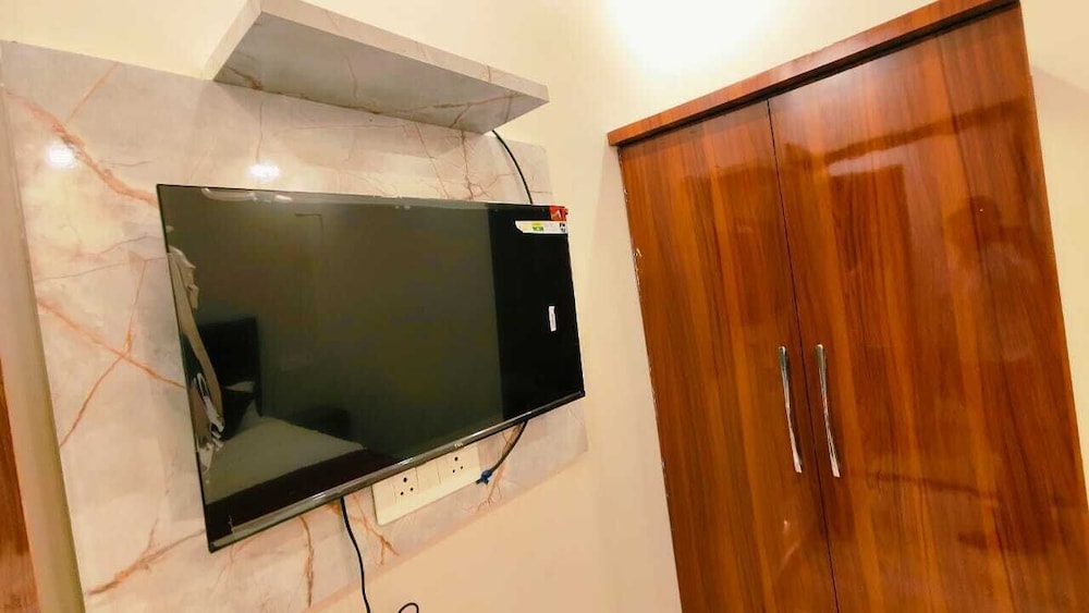 shree hari niwas paying guest house