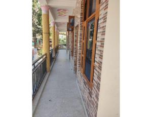 Hotel Kamal Ganga & Restaurant,,2 star