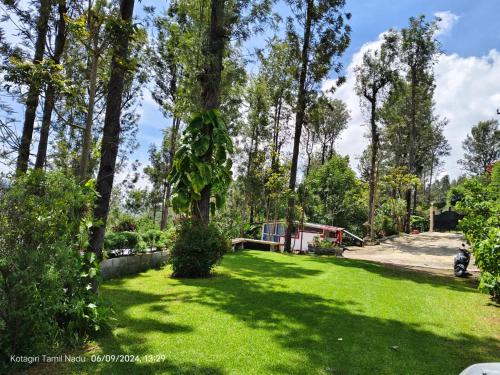 May Fair Vista Home,,5 star