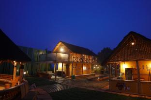 maharsh bamboo stays devanahalli