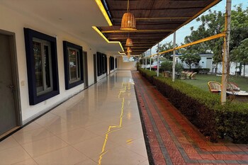 atulya green by meyatri