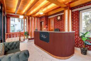 Siris Mountain View,,3 star