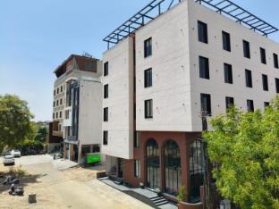 the aureum a unit of sandy blossom