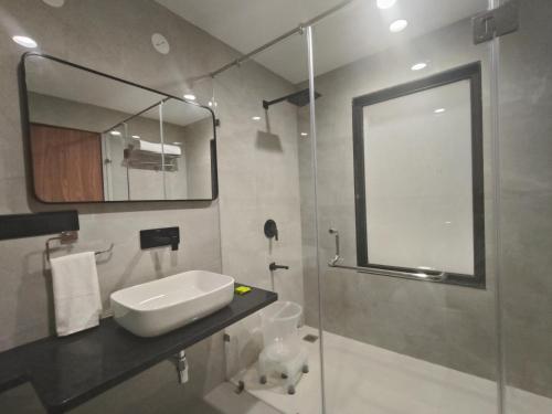 the aureum a unit of sandy blossom