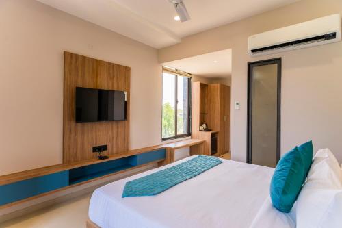 the aureum a unit of sandy blossom