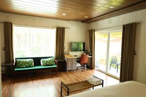 Nanau Luxury Resort And Spa,,3 star