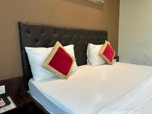 Farm Regency Gorai,,3 star