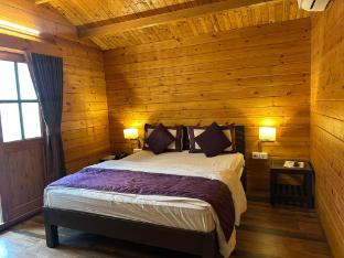 Farm Regency Gorai,,3 star