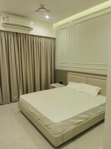 Jai Bharat Manglam And Stay,,2 star