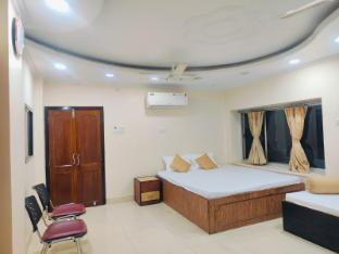 Shree Niwas Home Stay,,2 star