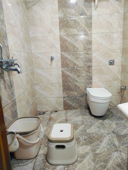 shree niwas home stay