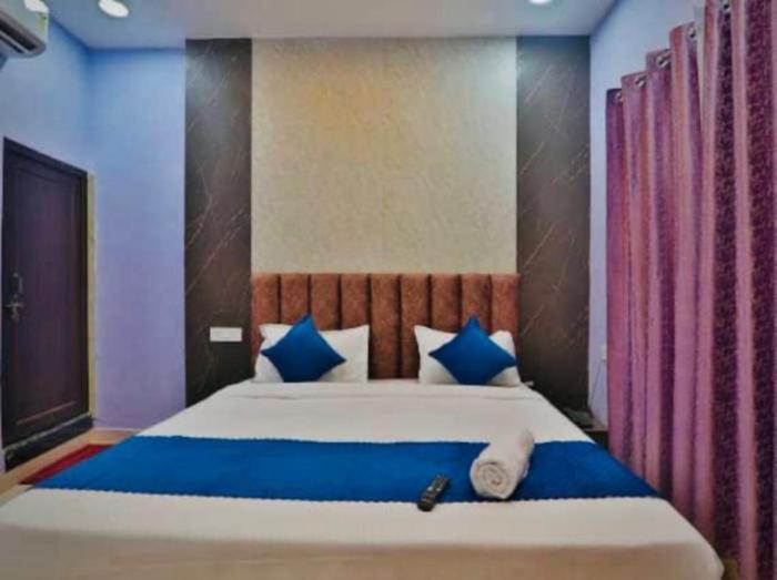 hotel airport suites